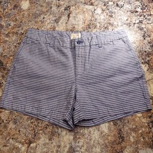 Khakis by Gap The 4” Short